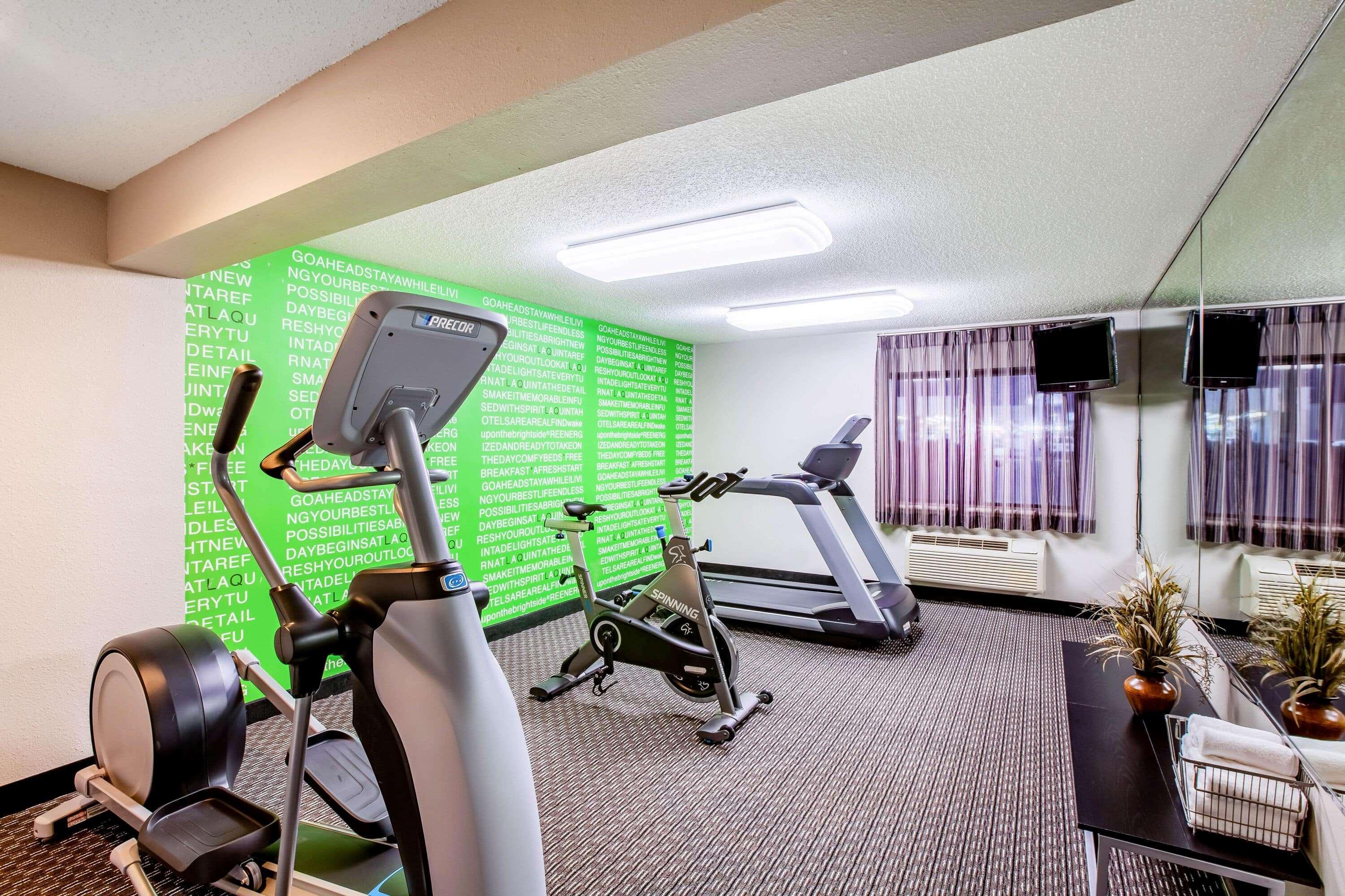 La Quinta By Wyndham Houston Baytown East Hotel Exterior photo